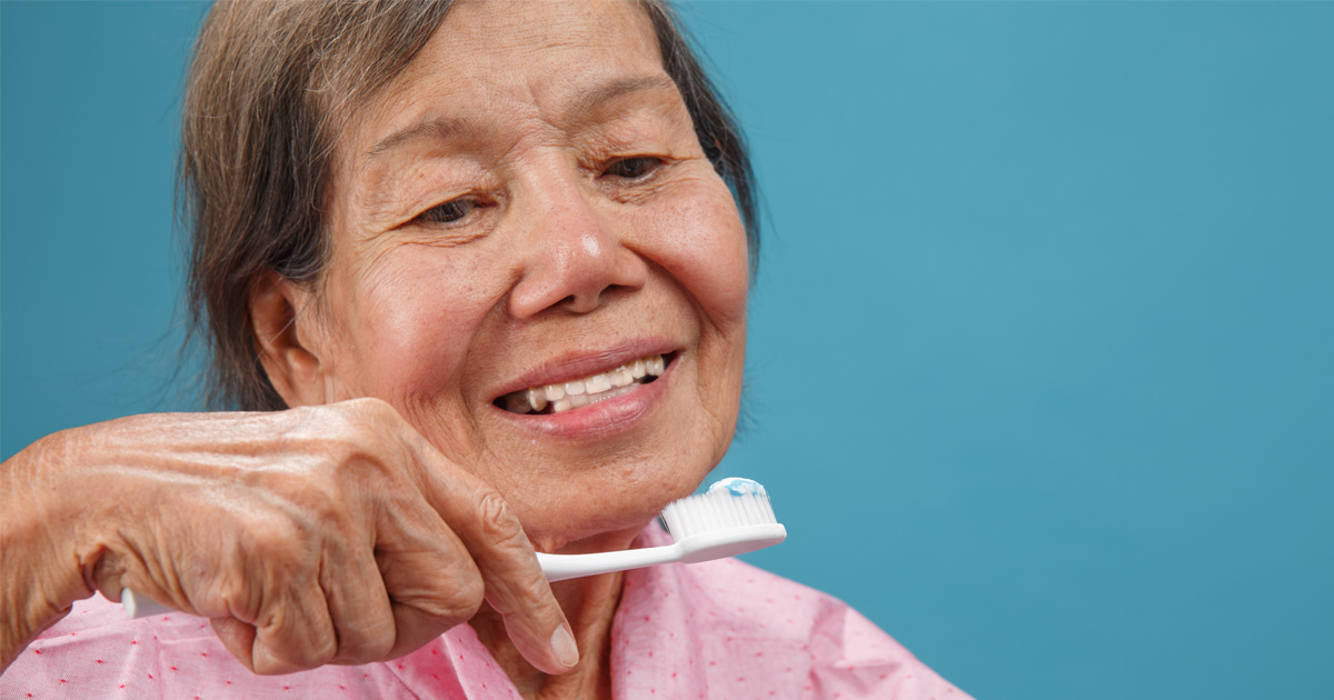 dental-care-for-seniors-healthteam-advantage